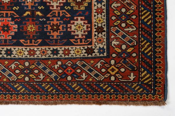 Tappeto Shirvan Cici Caucaso  - Asta  Arredi Antichi, Oggetti d'Arte, Curiosities con una selezione di tappeti - Associazione Nazionale - Case d'Asta italiane