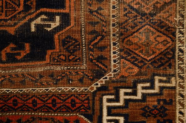 Tappeto Beluci  - Asta  Arredi Antichi, Oggetti d'Arte, Curiosities con una selezione di tappeti - Associazione Nazionale - Case d'Asta italiane