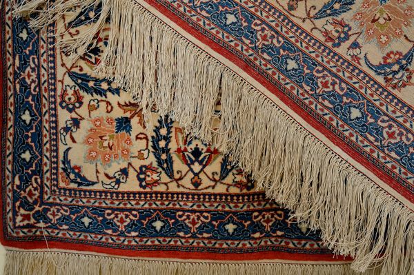 Tappeto Nain Tudeshk  - Asta  Arredi Antichi, Oggetti d'Arte, Curiosities con una selezione di tappeti - Associazione Nazionale - Case d'Asta italiane