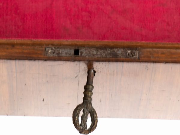 Scatola portagioie intarsiata, Italia Luigi XVI  - Asta  Arredi Antichi, Oggetti d'Arte, Curiosities con una selezione di tappeti - Associazione Nazionale - Case d'Asta italiane