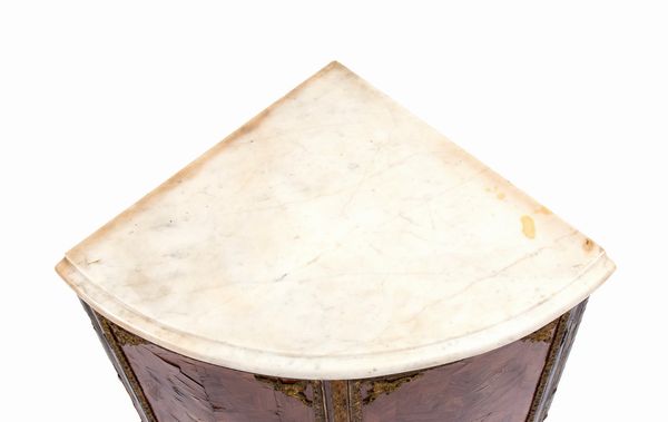 Angoliera francese Napoleone III in ebano viola  - Asta  Arredi Antichi, Oggetti d'Arte, Curiosities con una selezione di tappeti - Associazione Nazionale - Case d'Asta italiane