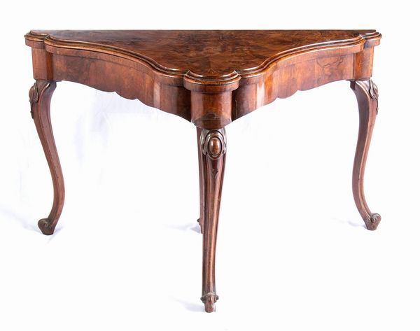 Tavolo da gioco georgiano inglese  - Asta  Arredi Antichi, Oggetti d'Arte, Curiosities con una selezione di tappeti - Associazione Nazionale - Case d'Asta italiane