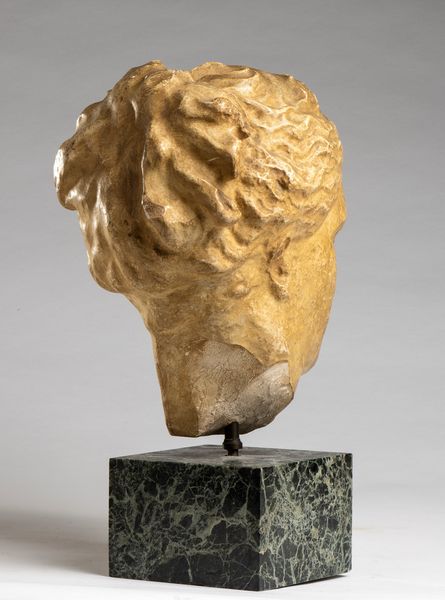 Scultura italiana raffigurante Igea  - Asta  Arredi Antichi, Oggetti d'Arte, Curiosities con una selezione di tappeti - Associazione Nazionale - Case d'Asta italiane