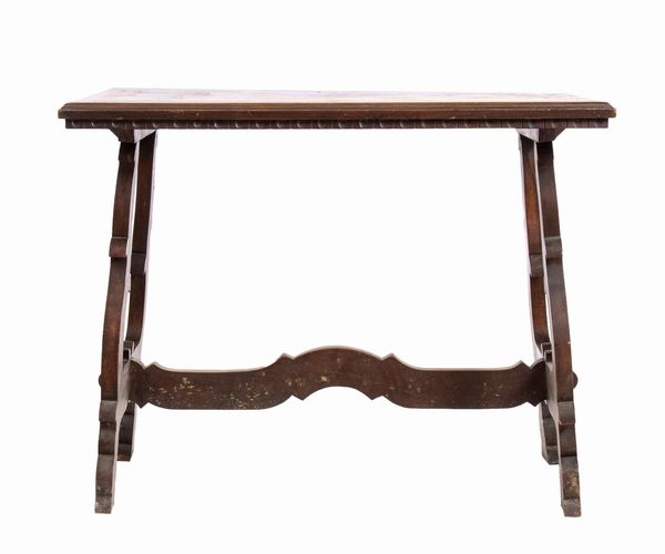 Tavolo italiano a capretta  - Asta  Arredi Antichi, Oggetti d'Arte, Curiosities con una selezione di tappeti - Associazione Nazionale - Case d'Asta italiane