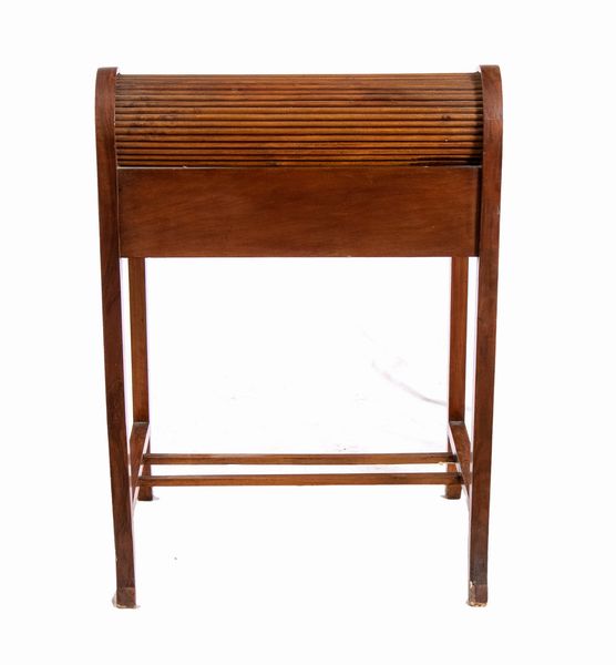 Scrittoio italiano a rullo  - Asta  Arredi Antichi, Oggetti d'Arte, Curiosities con una selezione di tappeti - Associazione Nazionale - Case d'Asta italiane