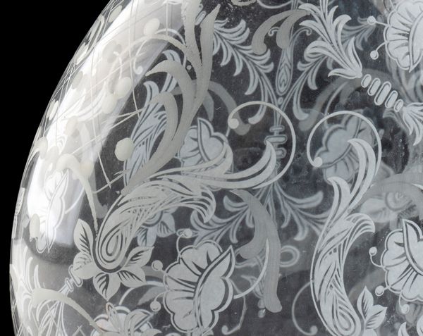 Coppia di decanter in vetro di Murano  - Asta  Arredi Antichi, Oggetti d'Arte, Curiosities con una selezione di tappeti - Associazione Nazionale - Case d'Asta italiane