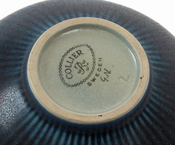 Gunnar Nylund per Rörstrand : Vaso in Grés  - Asta  Arredi Antichi, Oggetti d'Arte, Curiosities con una selezione di tappeti - Associazione Nazionale - Case d'Asta italiane