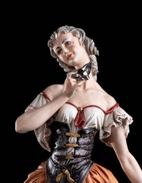 Tosca : Coppia di figure italiane in porcellana  - Asta  Arredi Antichi, Oggetti d'Arte, Curiosities con una selezione di tappeti - Associazione Nazionale - Case d'Asta italiane