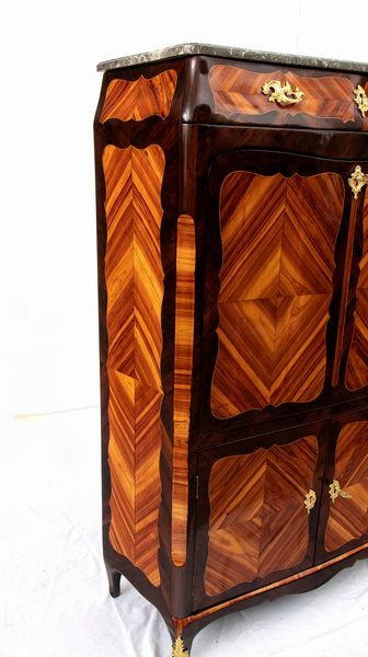 François Rübestück : Secretaire francese Luigi XV  - Asta  Arredi Antichi, Oggetti d'Arte, Curiosities con una selezione di tappeti - Associazione Nazionale - Case d'Asta italiane