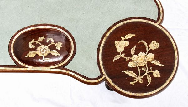 John Channon : Tavolino da gioco inglese Giorgio II  - Asta  Arredi Antichi, Oggetti d'Arte, Curiosities con una selezione di tappeti - Associazione Nazionale - Case d'Asta italiane