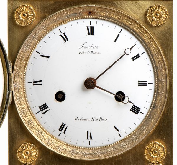 Pierre François Feuchère : Orologio da appoggio Impero francese in bronzo  - Asta  Arredi Antichi, Oggetti d'Arte, Curiosities con una selezione di tappeti - Associazione Nazionale - Case d'Asta italiane