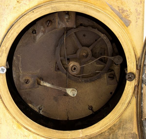 Pierre François Feuchère : Orologio da appoggio Impero francese in bronzo  - Asta  Arredi Antichi, Oggetti d'Arte, Curiosities con una selezione di tappeti - Associazione Nazionale - Case d'Asta italiane