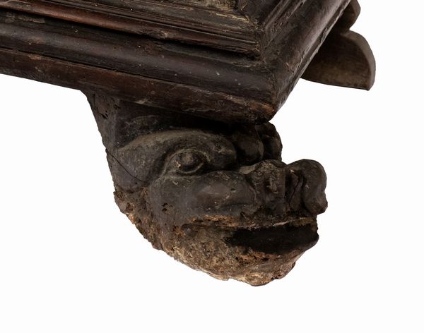 Credenza italiana Luigi XIV  - Asta  Arredi Antichi, Oggetti d'Arte, Curiosities con una selezione di tappeti - Associazione Nazionale - Case d'Asta italiane