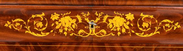 Louis Edouard Lemachard : Secretaire francese Carlo X  - Asta  Arredi Antichi, Oggetti d'Arte, Curiosities con una selezione di tappeti - Associazione Nazionale - Case d'Asta italiane