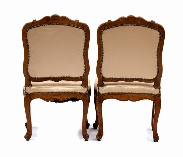 Gruppo di quattro poltrone francesi, Reggenza  - Asta  Arredi Antichi, Oggetti d'Arte, Curiosities con una selezione di tappeti - Associazione Nazionale - Case d'Asta italiane