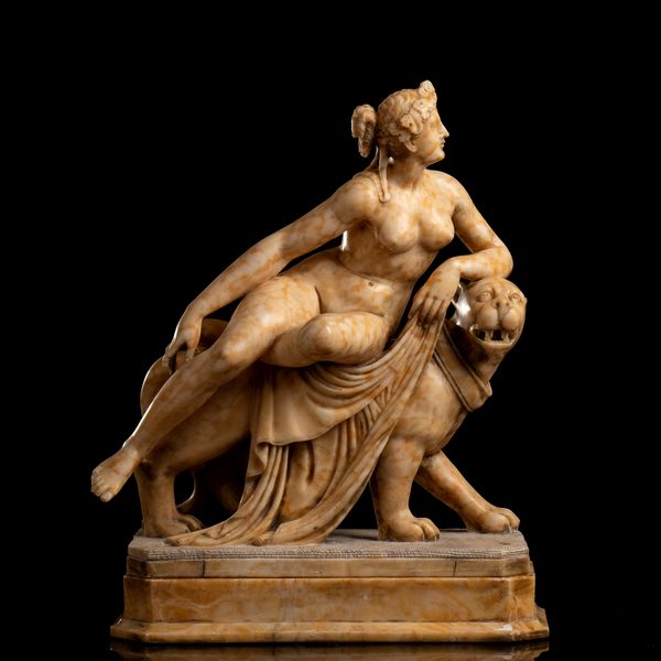 Scultura italiana in alabastro raffigurante Arianna e la Pantera  - Asta  Arredi Antichi, Oggetti d'Arte, Curiosities con una selezione di tappeti - Associazione Nazionale - Case d'Asta italiane