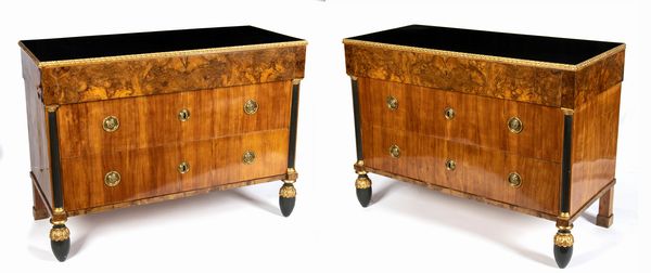 Coppia di cassettoni impero italiani  - Asta  Arredi Antichi, Oggetti d'Arte, Curiosities con una selezione di tappeti - Associazione Nazionale - Case d'Asta italiane