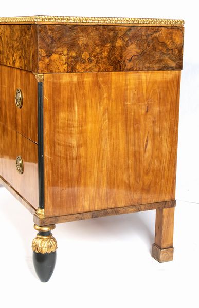 Coppia di cassettoni impero italiani  - Asta  Arredi Antichi, Oggetti d'Arte, Curiosities con una selezione di tappeti - Associazione Nazionale - Case d'Asta italiane