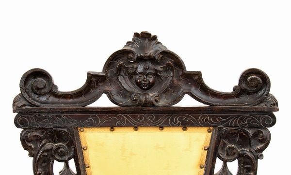 Capotavola e coppia di sedie italiane intagliate, Rinascimento  - Asta  Arredi Antichi, Oggetti d'Arte, Curiosities con una selezione di tappeti - Associazione Nazionale - Case d'Asta italiane