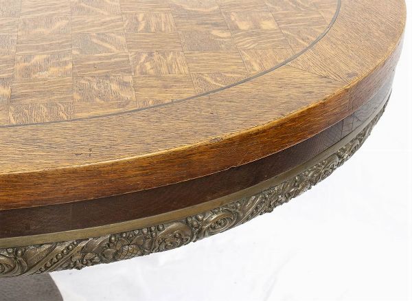 Camera da pranzo Art Dèco francese  - Asta  Arredi Antichi, Oggetti d'Arte, Curiosities con una selezione di tappeti - Associazione Nazionale - Case d'Asta italiane