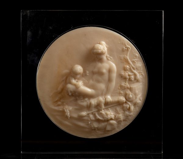 Coppia di tondi italiani in alabastro, Luigi XVI  - Asta  Arredi Antichi, Oggetti d'Arte, Curiosities con una selezione di tappeti - Associazione Nazionale - Case d'Asta italiane