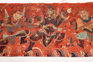 Arazzo Orientale  - Asta  Arredi Antichi, Oggetti d'Arte, Curiosities con una selezione di tappeti - Associazione Nazionale - Case d'Asta italiane