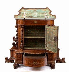 Inginocchiatoio italiano intarsiato  - Asta  Arredi Antichi, Oggetti d'Arte, Curiosities con una selezione di tappeti - Associazione Nazionale - Case d'Asta italiane