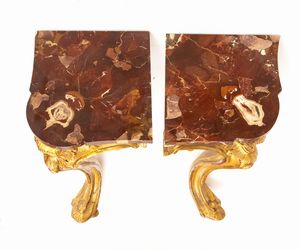 Coppia di console d'applique italiane angolari, Luigi XV  - Asta  Arredi Antichi, Oggetti d'Arte, Curiosities con una selezione di tappeti - Associazione Nazionale - Case d'Asta italiane