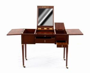 Mauter Conrad : Toletta francese Luigi XVI  - Asta  Arredi Antichi, Oggetti d'Arte, Curiosities con una selezione di tappeti - Associazione Nazionale - Case d'Asta italiane