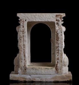 Tabernacolo Barocco italiano in marmo  - Asta  Arredi Antichi, Oggetti d'Arte, Curiosities con una selezione di tappeti - Associazione Nazionale - Case d'Asta italiane