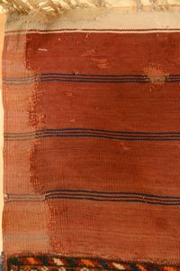 Tappeto Bukara Turkman  - Asta  Arredi Antichi, Oggetti d'Arte, Curiosities con una selezione di tappeti - Associazione Nazionale - Case d'Asta italiane