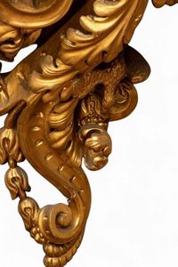 Coppia di console romane dorate ad angolo, Luigi XVI  - Asta  Arredi Antichi, Oggetti d'Arte, Curiosities con una selezione di tappeti - Associazione Nazionale - Case d'Asta italiane