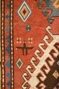 Tappeto Kazak Borchalu Caucaso  - Asta  Arredi Antichi, Oggetti d'Arte, Curiosities con una selezione di tappeti - Associazione Nazionale - Case d'Asta italiane