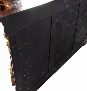 Servante inglese Vittoriana intarsiata  - Asta  Arredi Antichi, Oggetti d'Arte, Curiosities con una selezione di tappeti - Associazione Nazionale - Case d'Asta italiane