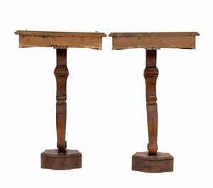 Coppia di console italiane, Luigi XVI  - Asta  Arredi Antichi, Oggetti d'Arte, Curiosities con una selezione di tappeti - Associazione Nazionale - Case d'Asta italiane