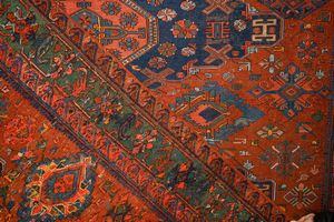 Tappeto Sumak Caucaso  - Asta  Arredi Antichi, Oggetti d'Arte, Curiosities con una selezione di tappeti - Associazione Nazionale - Case d'Asta italiane