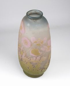 (attribuito a) Émile Gallé : Vaso ovoidale  - Asta  Arredi Antichi, Oggetti d'Arte, Curiosities con una selezione di tappeti - Associazione Nazionale - Case d'Asta italiane