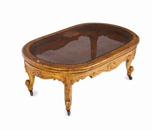 Panchetto dorato italiano Luigi XVI  - Asta  Arredi Antichi, Oggetti d'Arte, Curiosities con una selezione di tappeti - Associazione Nazionale - Case d'Asta italiane