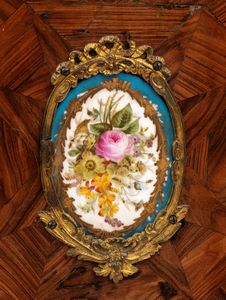 Angoliera francese Napoleone III in ebano viola  - Asta  Arredi Antichi, Oggetti d'Arte, Curiosities con una selezione di tappeti - Associazione Nazionale - Case d'Asta italiane