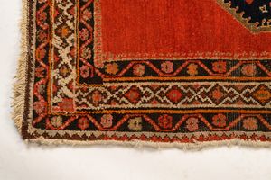 Tappeto Malayer  - Asta  Arredi Antichi, Oggetti d'Arte, Curiosities con una selezione di tappeti - Associazione Nazionale - Case d'Asta italiane