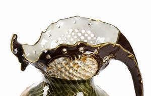 Ernst Wahliss, Turn : Coppia di versatoi austriaci  - Asta  Arredi Antichi, Oggetti d'Arte, Curiosities con una selezione di tappeti - Associazione Nazionale - Case d'Asta italiane