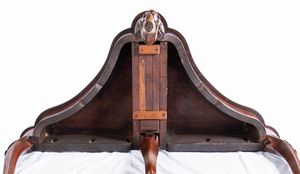 Tavolo da gioco georgiano inglese  - Asta  Arredi Antichi, Oggetti d'Arte, Curiosities con una selezione di tappeti - Associazione Nazionale - Case d'Asta italiane