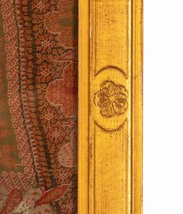 Arazzo italiano incorniciato  - Asta  Arredi Antichi, Oggetti d'Arte, Curiosities con una selezione di tappeti - Associazione Nazionale - Case d'Asta italiane