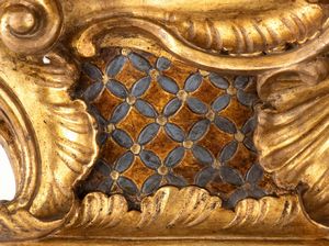 Mensola da muro italiana dorata, Luigi XVI  - Asta  Arredi Antichi, Oggetti d'Arte, Curiosities con una selezione di tappeti - Associazione Nazionale - Case d'Asta italiane