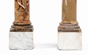 Coppia di colonne italiane in diaspro siciliano, Luigi XVI  - Asta  Arredi Antichi, Oggetti d'Arte, Curiosities con una selezione di tappeti - Associazione Nazionale - Case d'Asta italiane