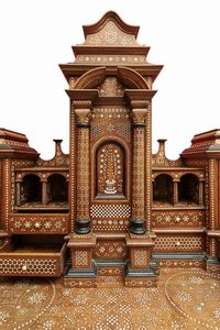 Scrittoio secrétaire marocchino intarsiato  - Asta  Arredi Antichi, Oggetti d'Arte, Curiosities con una selezione di tappeti - Associazione Nazionale - Case d'Asta italiane