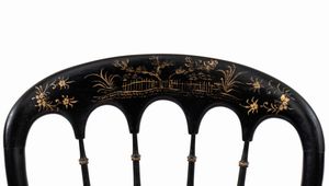 Coppia di sedie francesi a chinoiserie  - Asta  Arredi Antichi, Oggetti d'Arte, Curiosities con una selezione di tappeti - Associazione Nazionale - Case d'Asta italiane