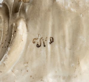 Scultura austriaca raffigurante Poseidone  - Asta  Arredi Antichi, Oggetti d'Arte, Curiosities con una selezione di tappeti - Associazione Nazionale - Case d'Asta italiane