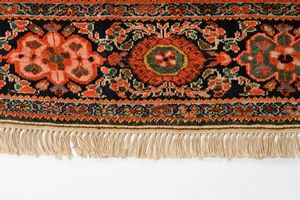 Tappeto Saruk Farahan  - Asta  Arredi Antichi, Oggetti d'Arte, Curiosities con una selezione di tappeti - Associazione Nazionale - Case d'Asta italiane