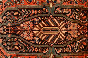 Tappeto Saruk Farahan  - Asta  Arredi Antichi, Oggetti d'Arte, Curiosities con una selezione di tappeti - Associazione Nazionale - Case d'Asta italiane